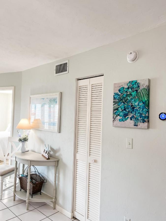 Knot A Care Remodeled Direct Water Access Condo With Ocean And Pool Views Now Sleeps Six Марко Айлънд Екстериор снимка